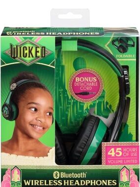 Wicked Bluetooth Headphones in Green